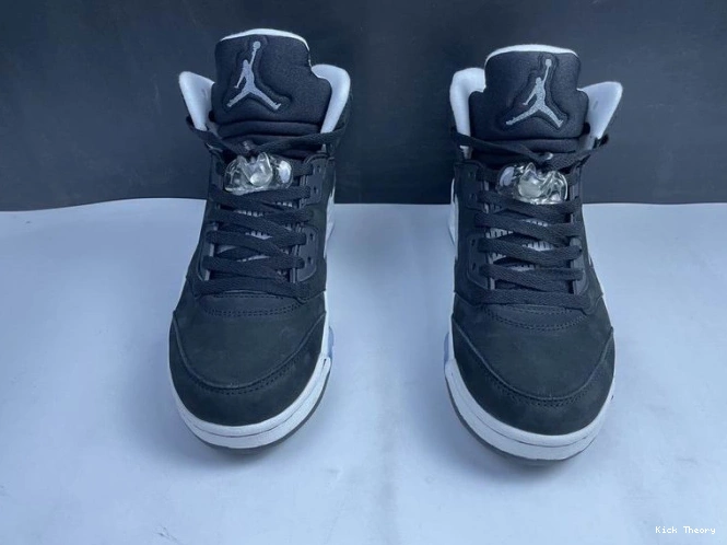 Kicktheory CT4838-011 JORDAN OREO 5 AIR 0815